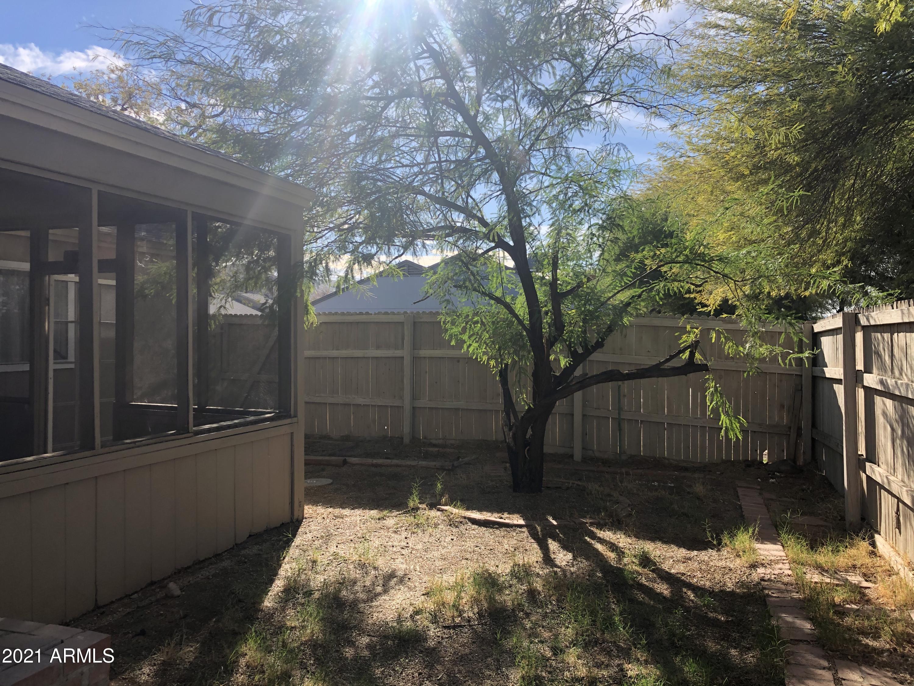 4042 East Carson Road Phoenix, AZ 85042 - Photo 27 of 28 IMG_3239