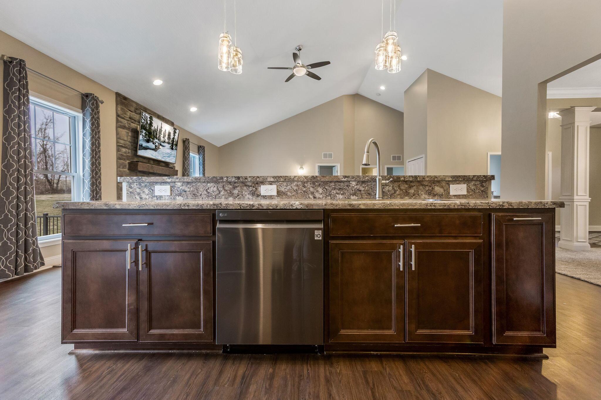 5981 Julian Road Southwest Amanda, OH 43102 - Photo 26 of 97 Kitchen Island