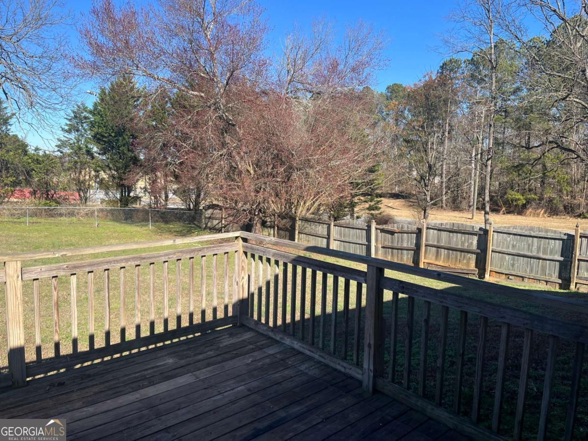 1301 Hickory Ridge Trail Auburn, GA 30011 - Photo 3 of 20