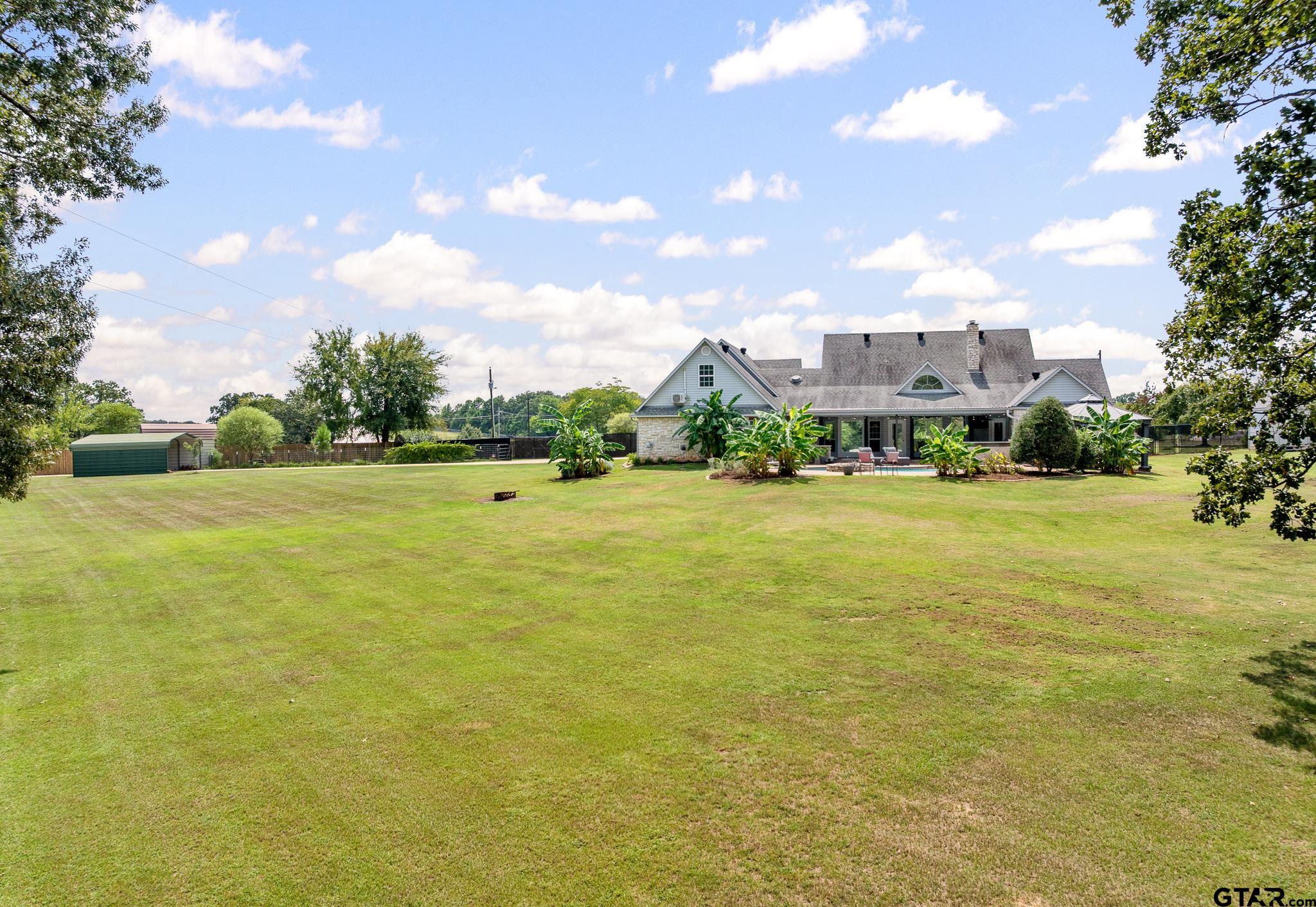 344 Antler Road Longview, TX 75605 - Photo 39 of 45 a view of a building with garden