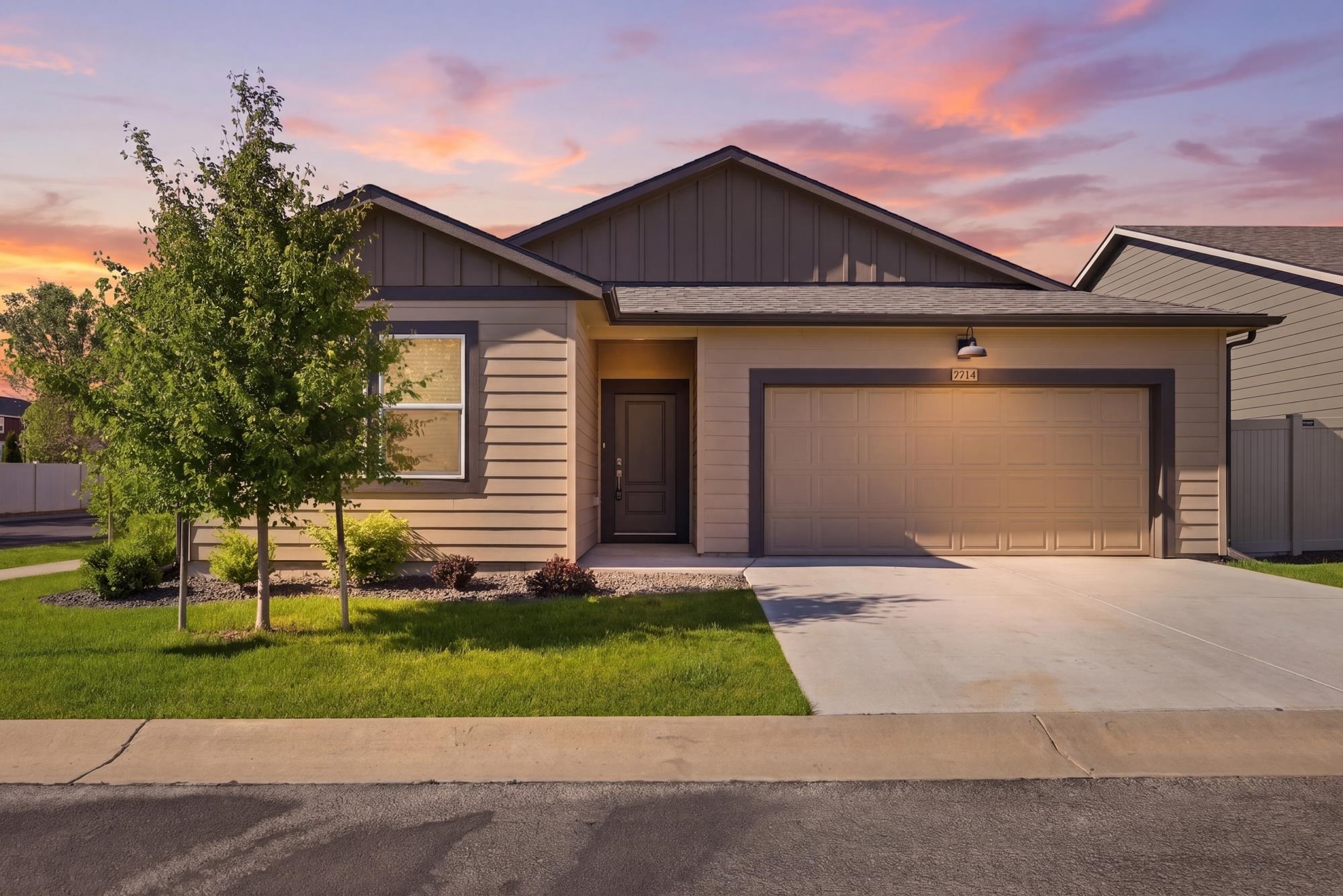 5914 West Georgetown Lane Spokane, WA 99208 - Photo 4 of 44