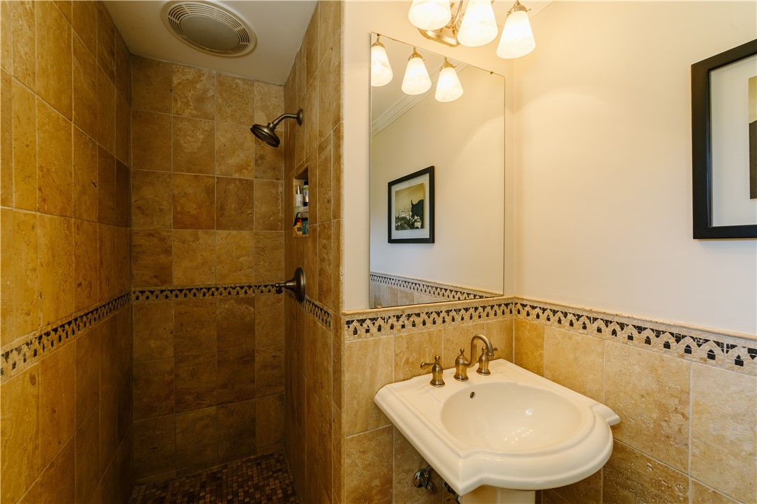 83 Callingham Road Pittsford, NY 14534 - Photo 26 of 42