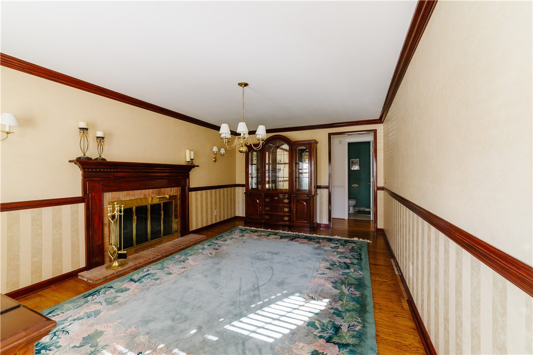 83 Callingham Road Pittsford, NY 14534 - Photo 6 of 42