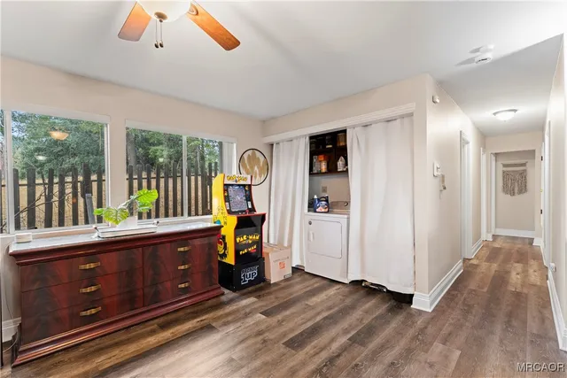 a view of a storage & utility room