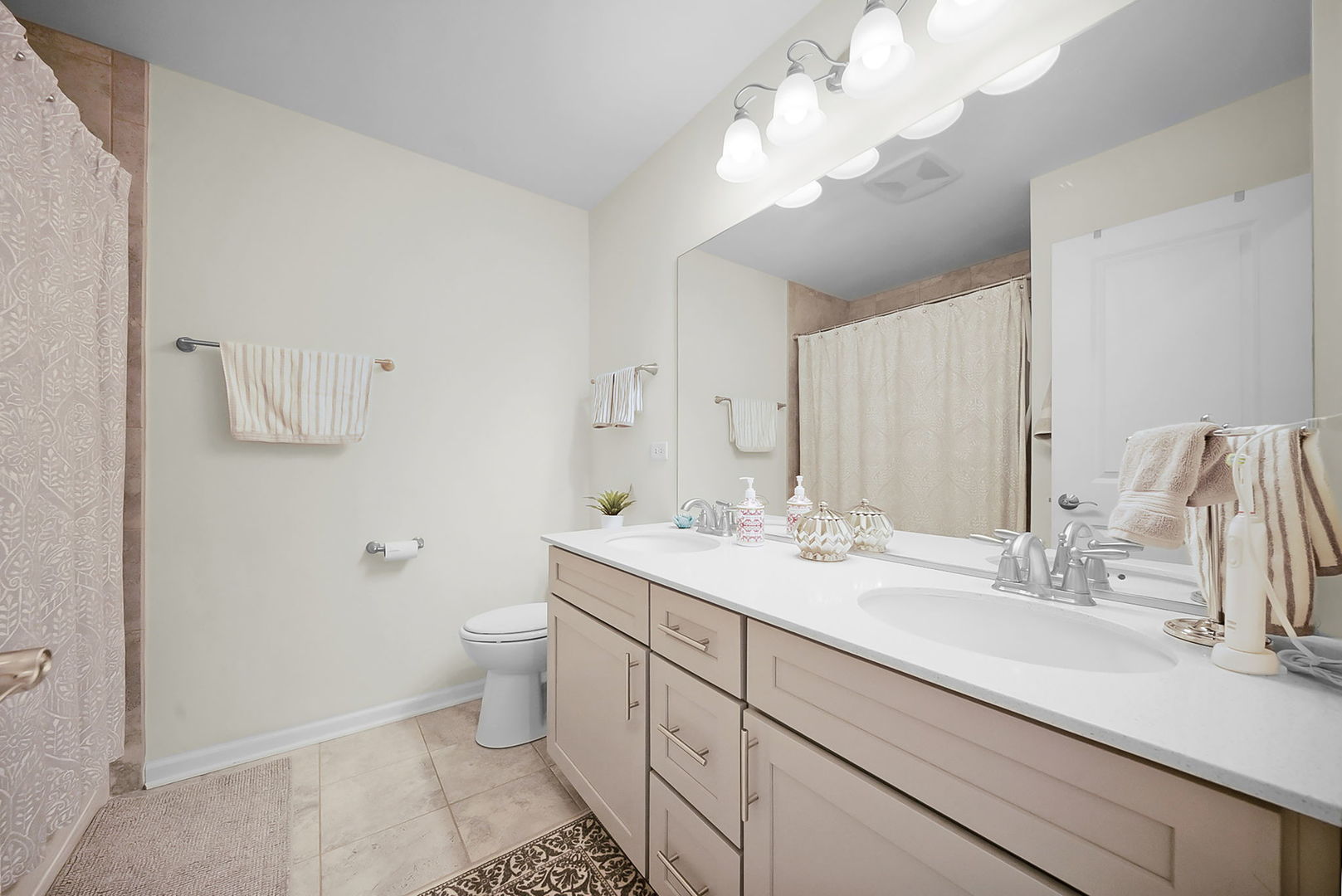 4319 Plantree Road Naperville, IL 60564 - Photo 52 of 69