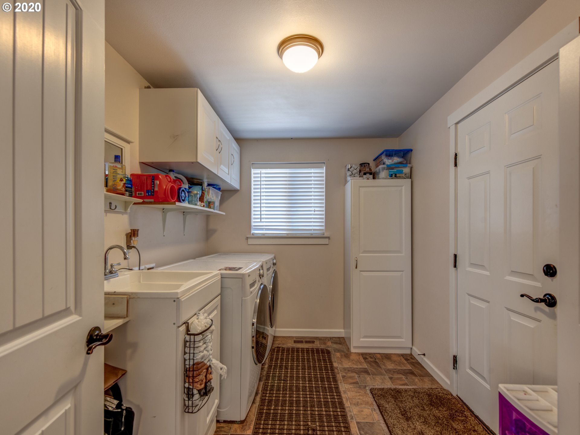 90774 Hill Road Springfield, OR 97478 - Photo 10 of 31