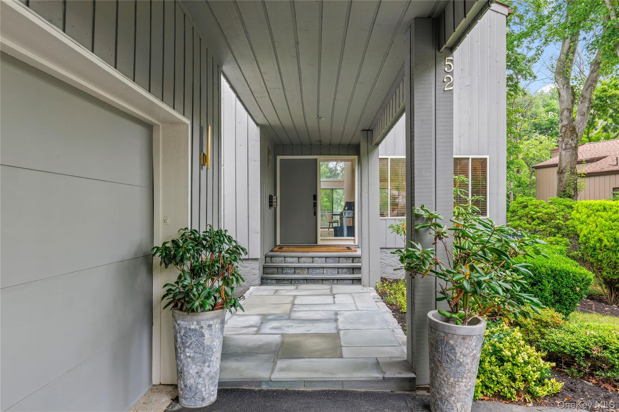 52 Talcott Road Rye Brook, NY 10573 - Photo 3 of 38