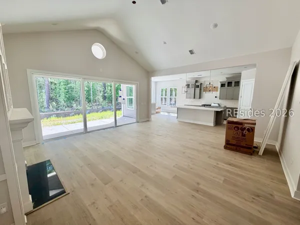 $636,900 | 1084 White Water Drive, Hardeeville, SC 29927