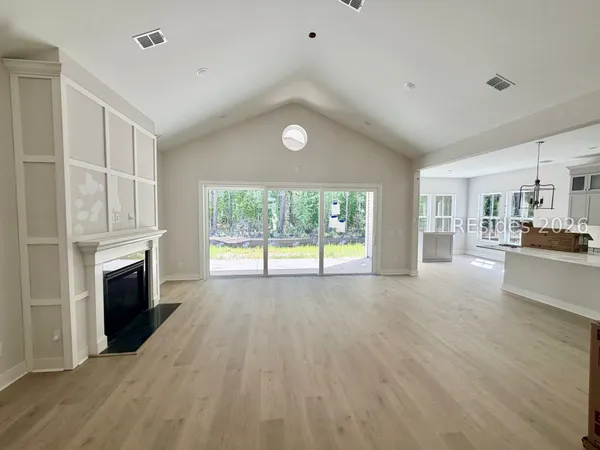 $636,900 | 1084 White Water Drive, Hardeeville, SC 29927