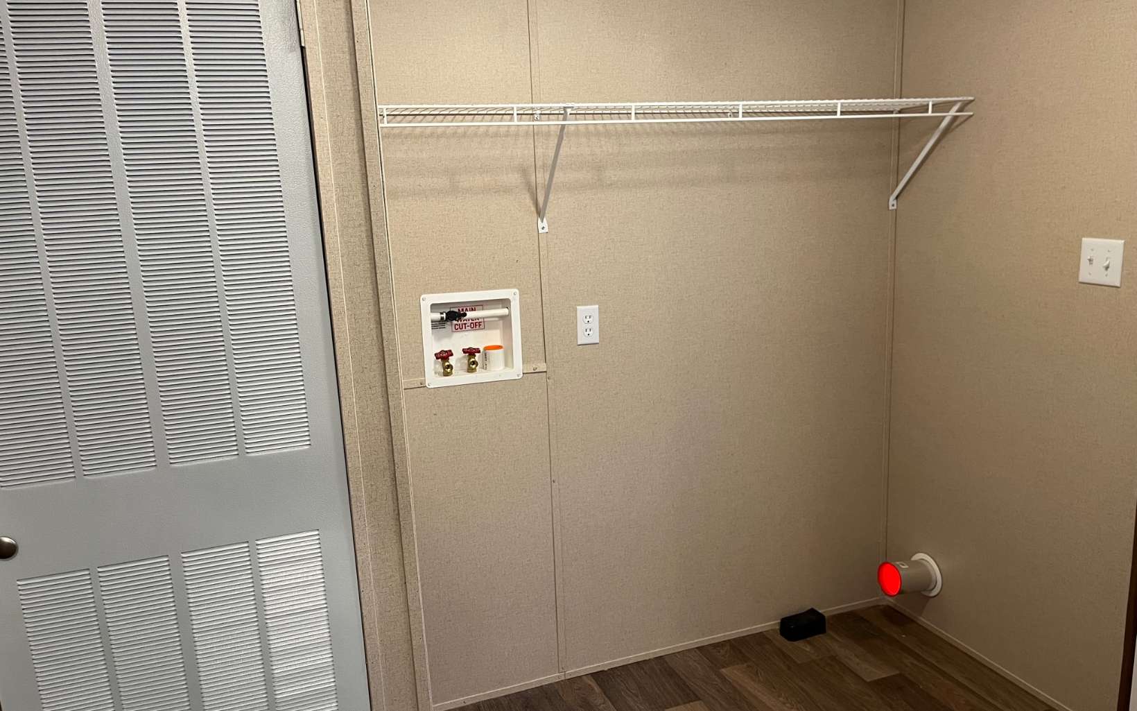 654 Burger Road Murphy, NC 28906 - Photo 24 of 33 a bathroom with a shower