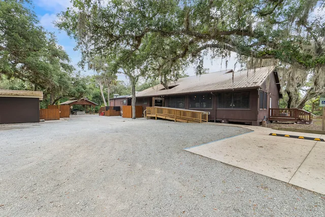 $1,199,000 | 32801 Highway 441, Unit 64, Okeechobee, FL 34972