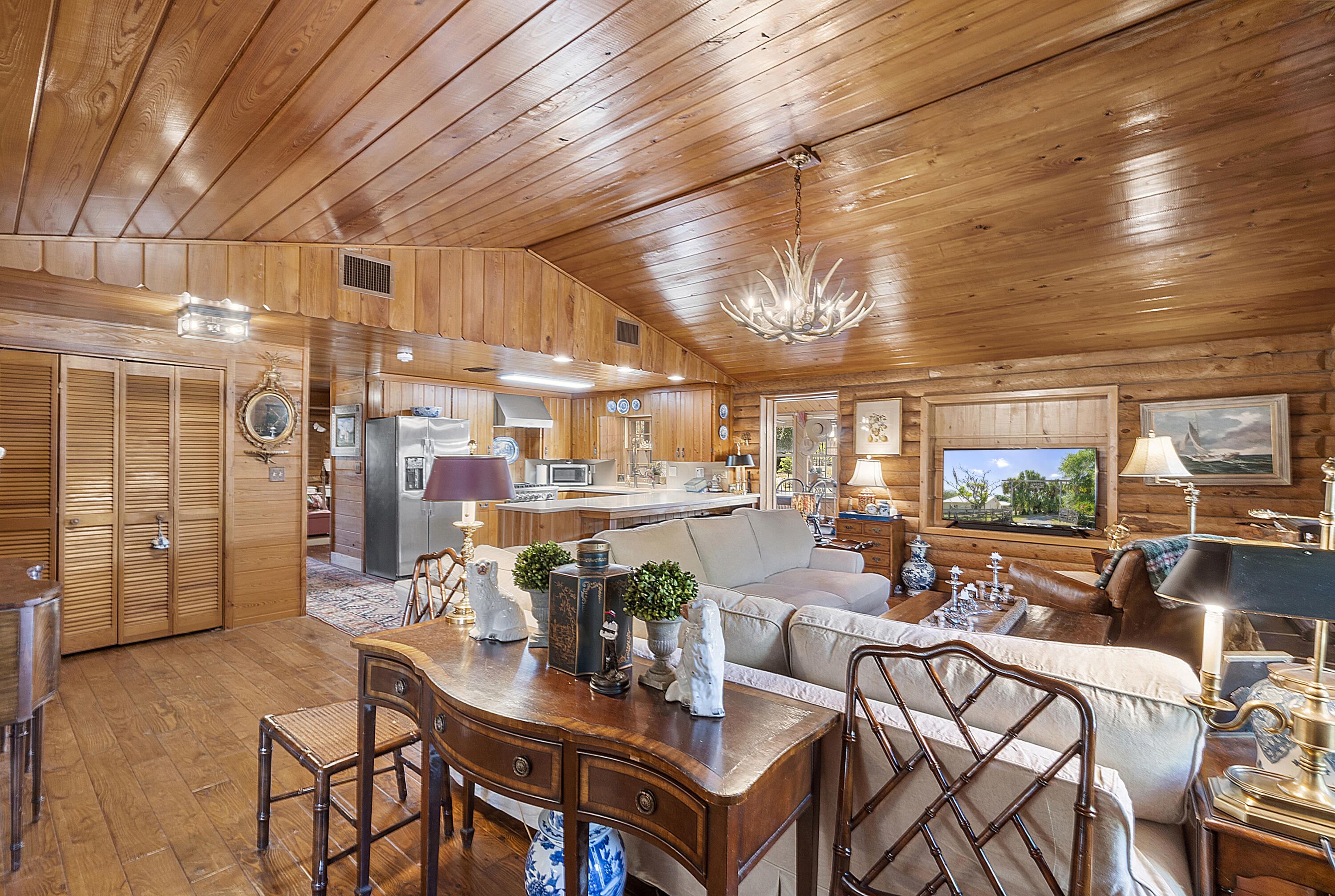 32801 Highway 441, Unit 64 Okeechobee, FL 34972 - Photo 12 of 138 32801 US-441_020