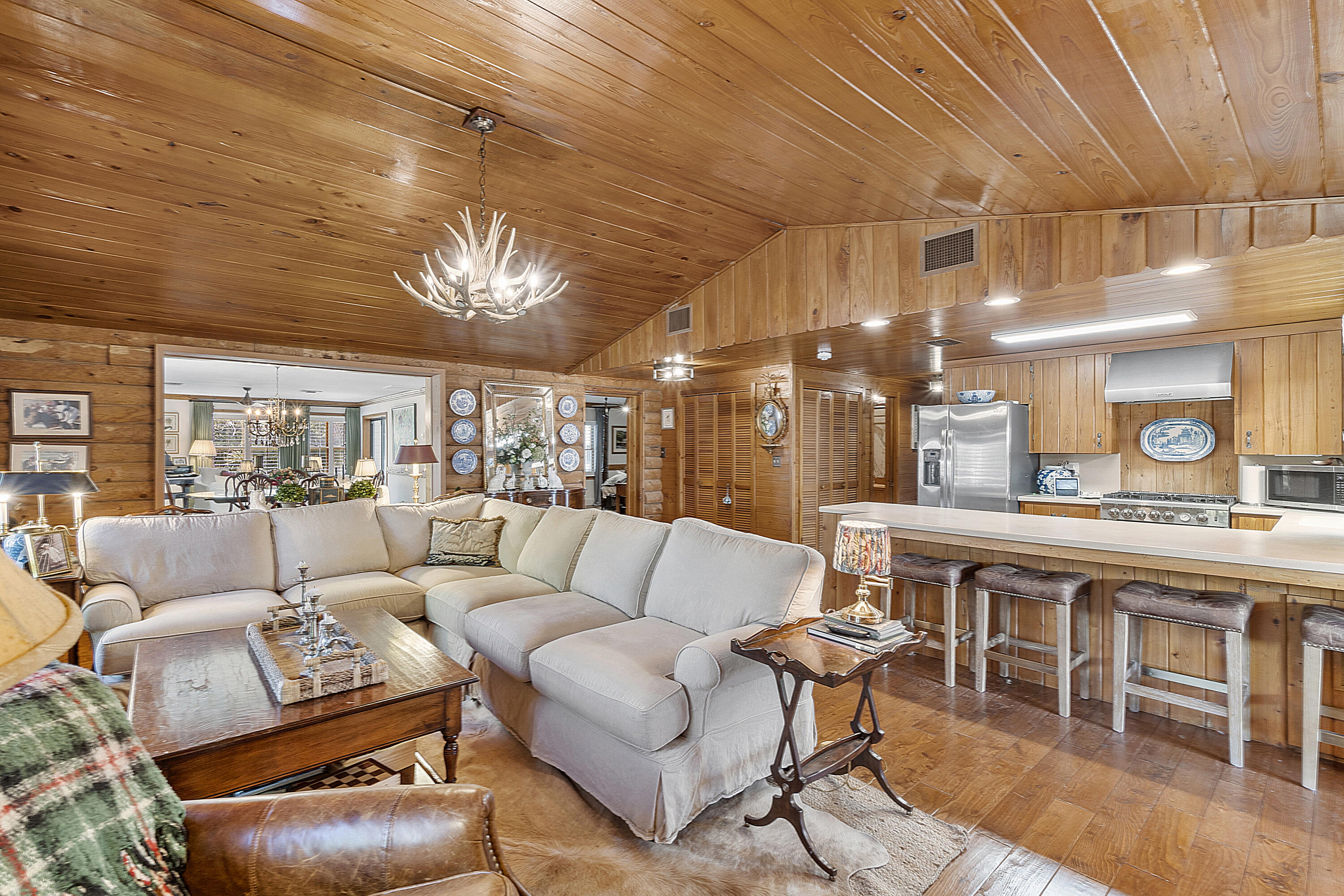 32801 Highway 441, Unit 64 Okeechobee, FL 34972 - Photo 14 of 138 32801 US-441_024