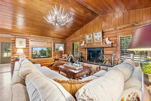 a view of a garden with a outdoor space