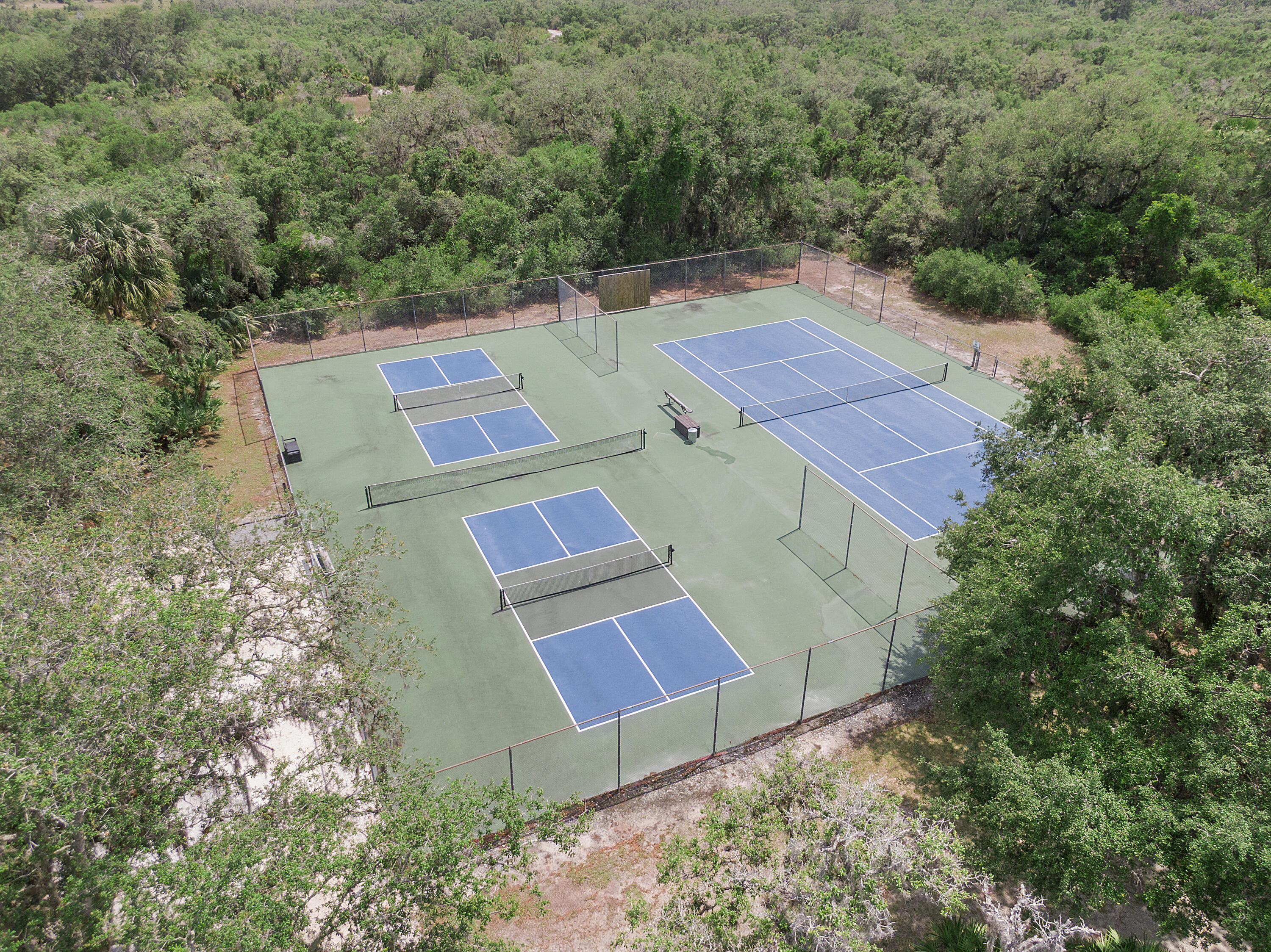 32801 Highway 441, Unit 64 Okeechobee, FL 34972 - Photo 86 of 138 an aerial view of a house