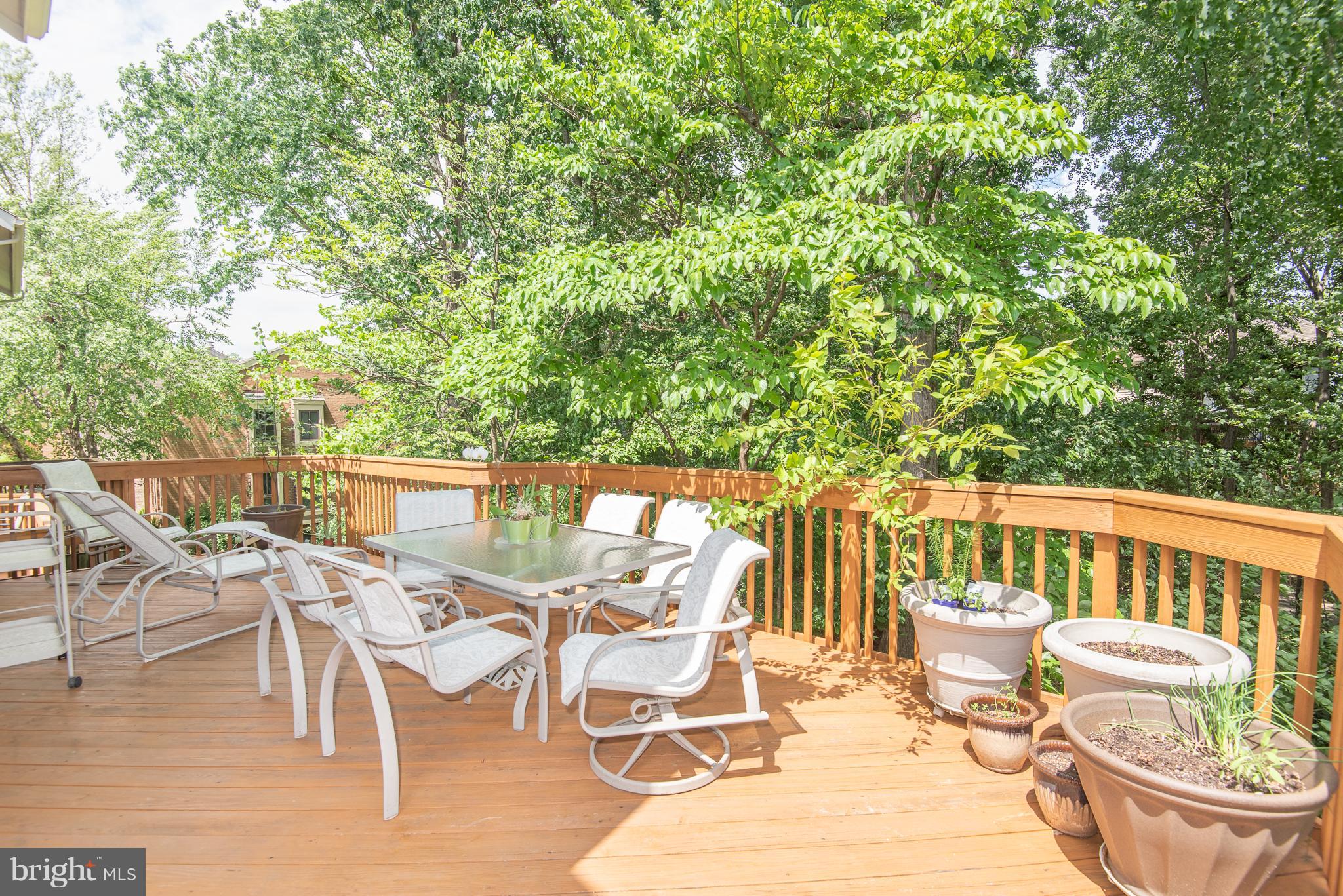 2037 Swans Neck Way Reston, VA 20191 - Photo 12 of 30 Exterior (Rear)