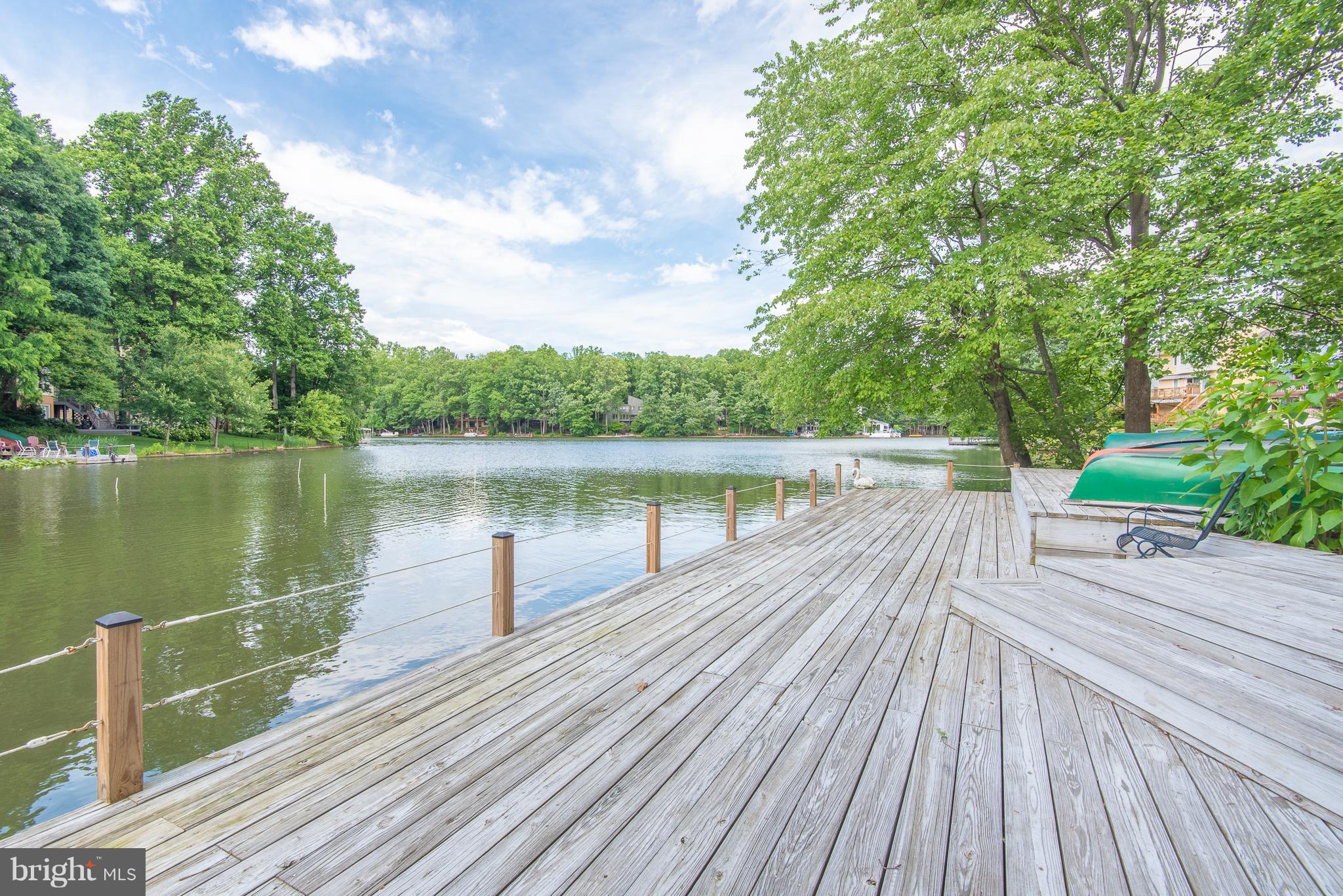 2037 Swans Neck Way Reston, VA 20191 - Photo 24 of 30 Community
