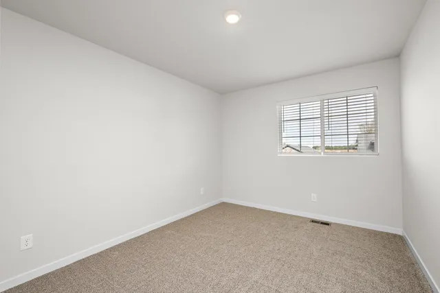 $363,900 | 623 Redwood Loop North, Cambridge, MN 55008