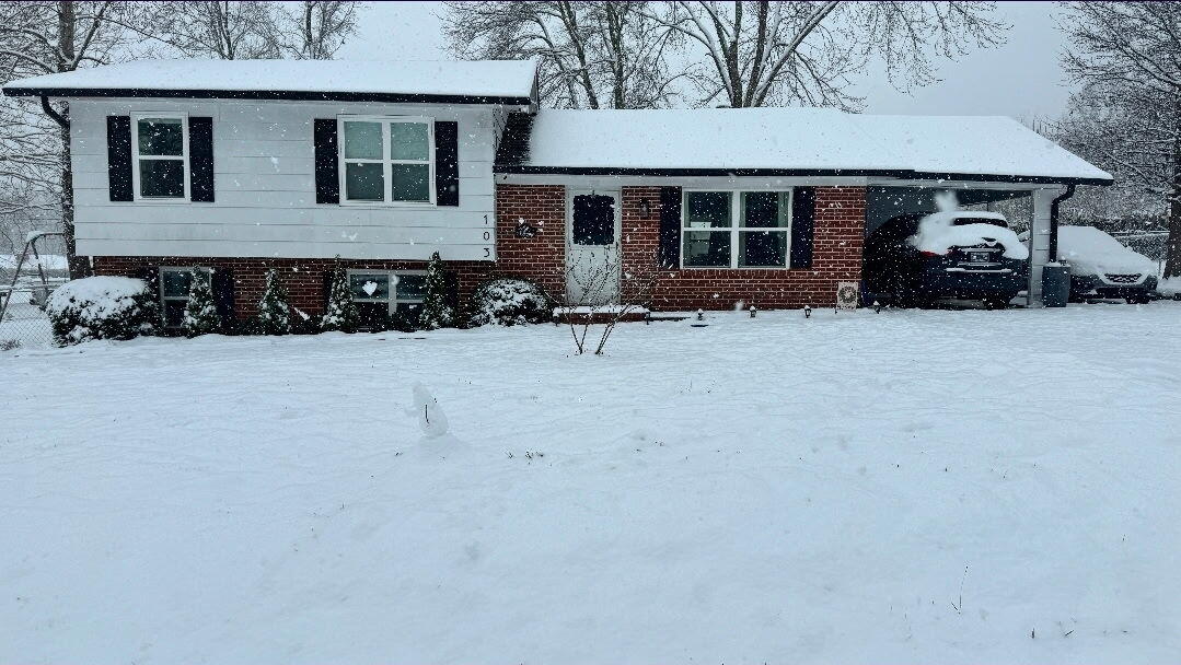 103 Azalea Avenue Dayton, TN 37321 - Photo 3 of 40 IMG_20251209_190016