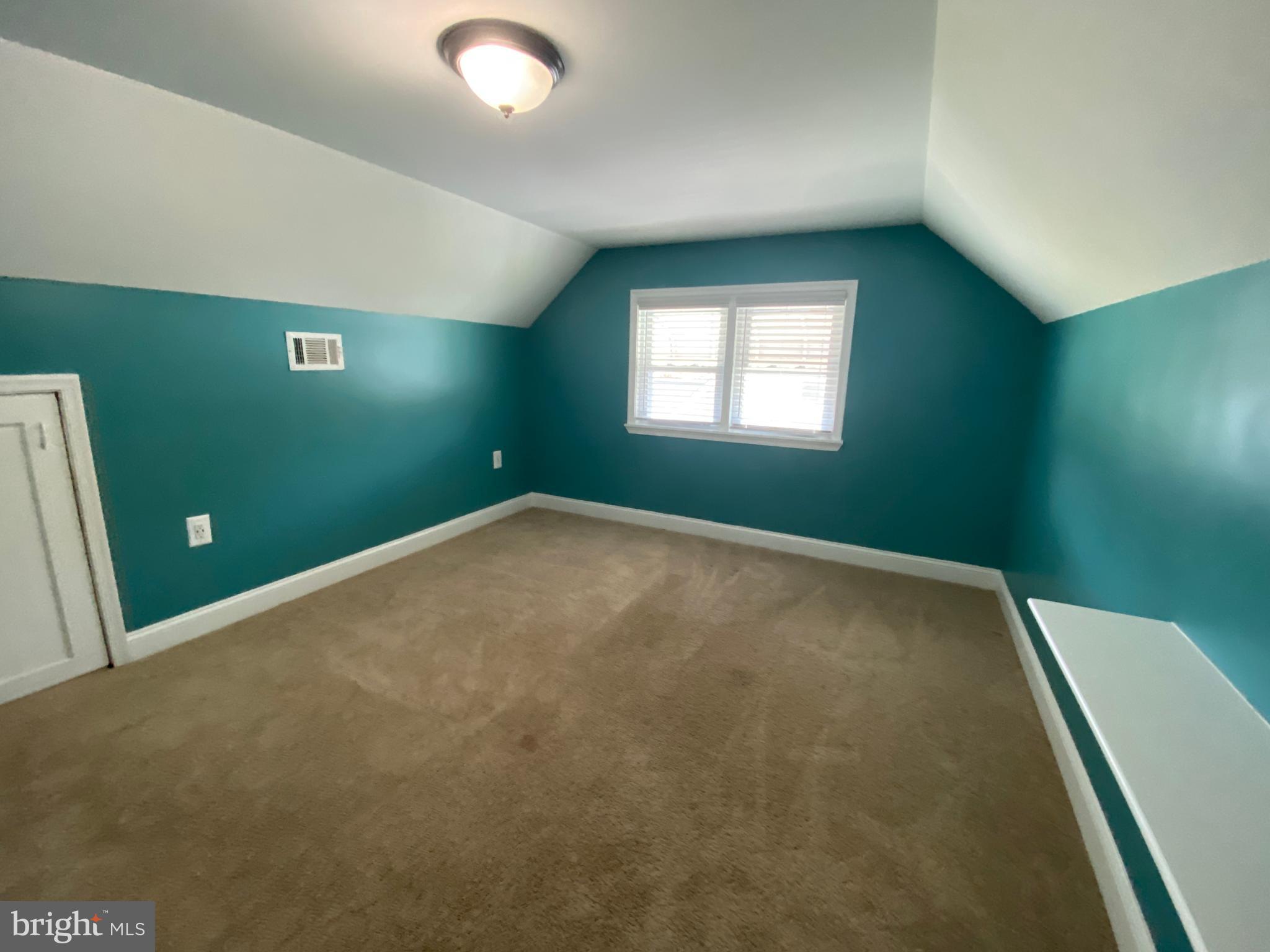 18 South Hawthorne Road Middle River, MD 21220 - Photo 27 of 53 Spacious 2nd level bedroom 3.