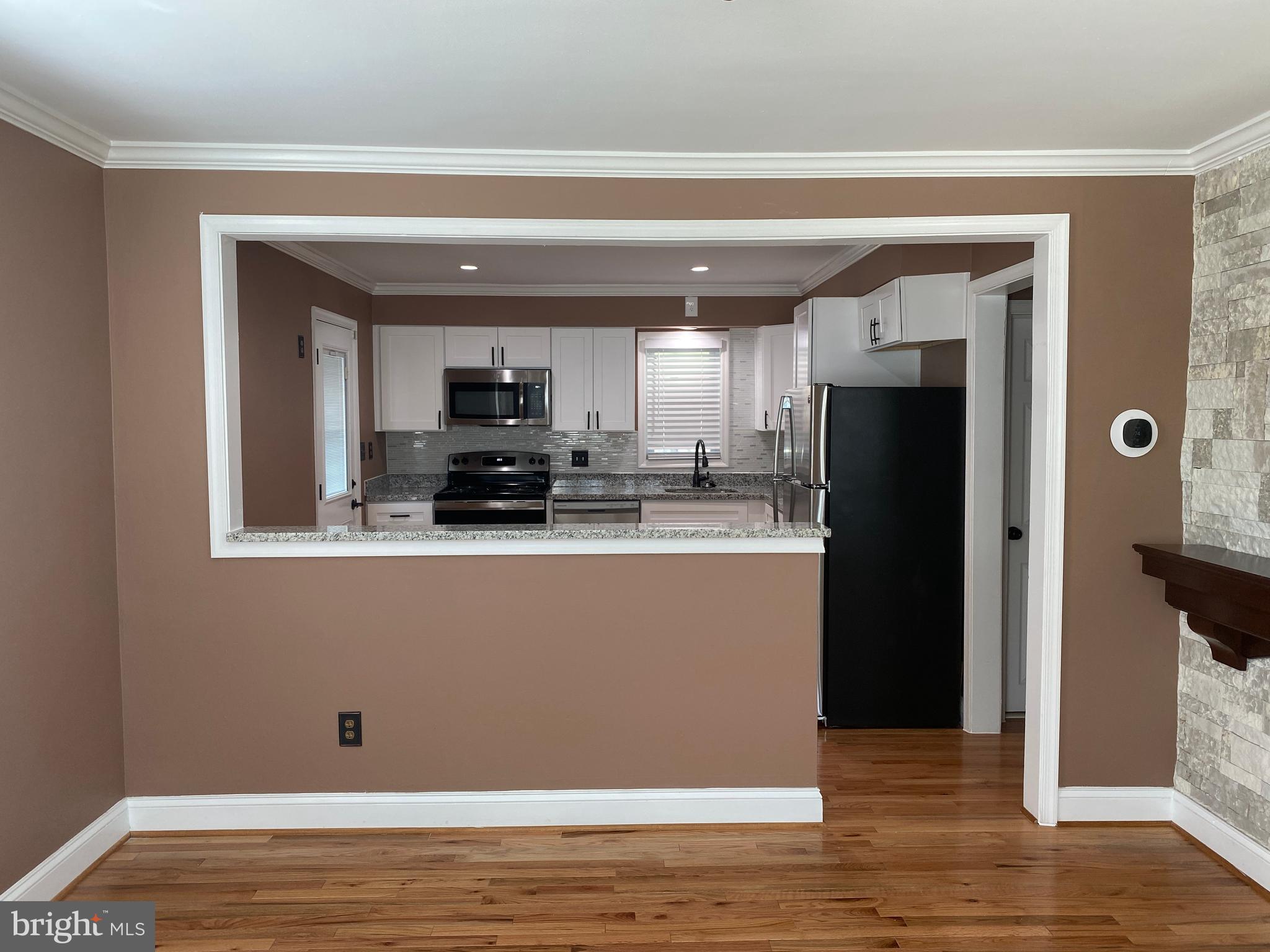 18 South Hawthorne Road Middle River, MD 21220 - Photo 8 of 53 Open concept living space.