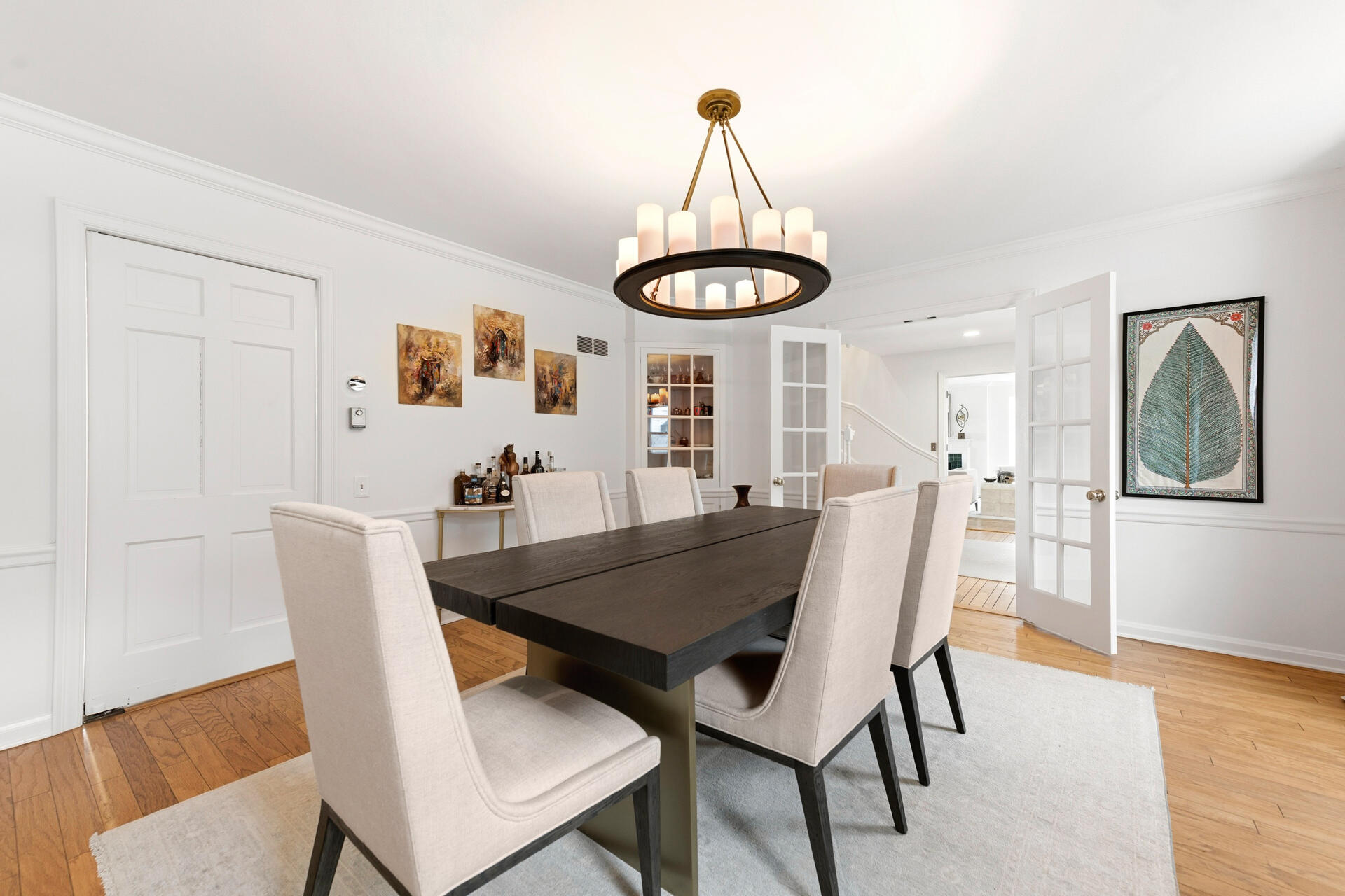 8035 North Beach Drive Fox Point, WI 53217 - Photo 12 of 69 Dining