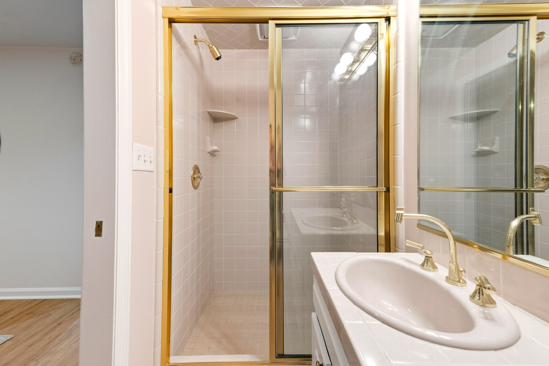 8035 North Beach Drive Fox Point, WI 53217 - Photo 51 of 69 Lower Full Bath