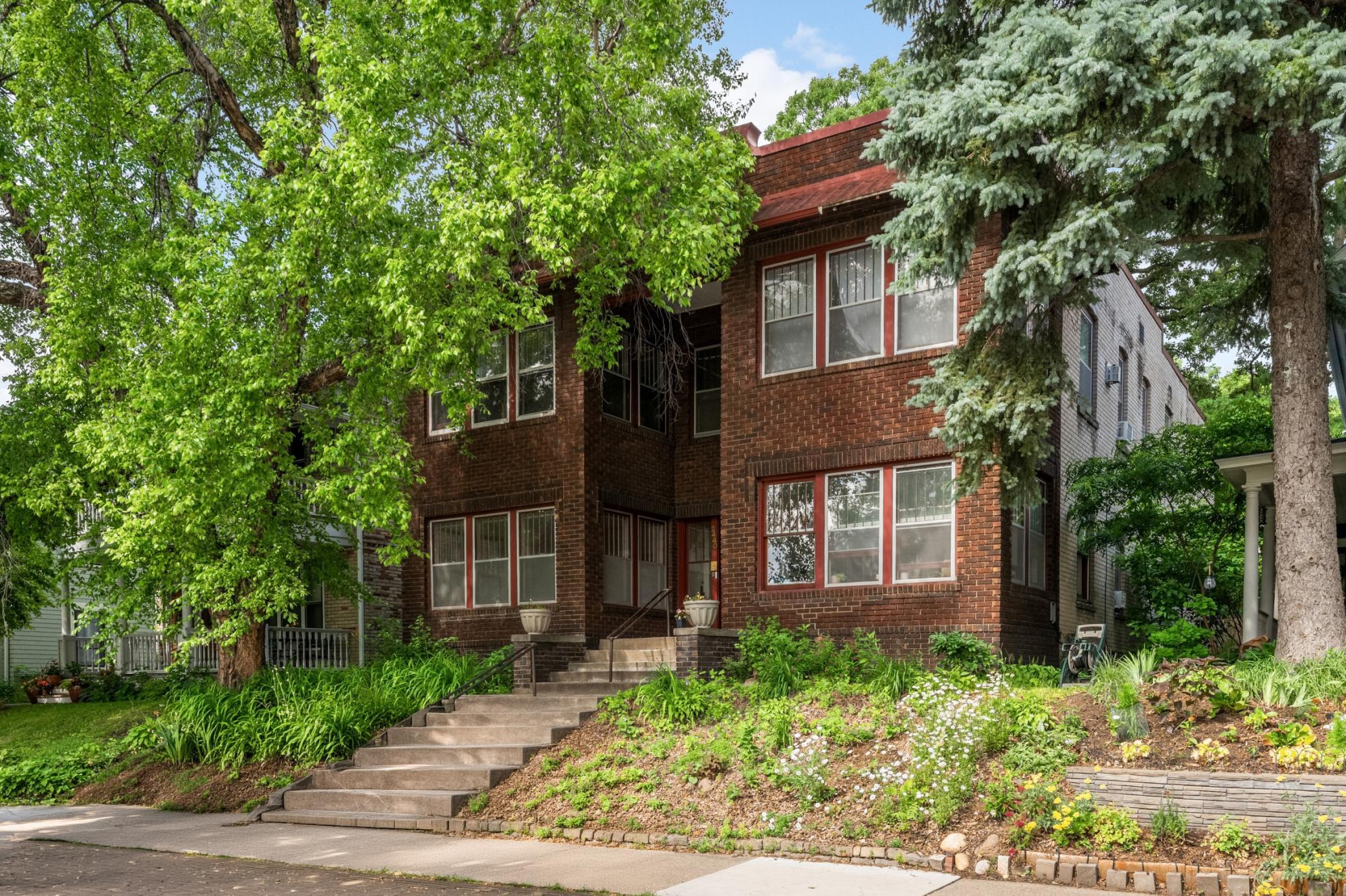 2440 Stevens Avenue, Unit 2 Minneapolis, MN 55404 - Photo 1 of 32