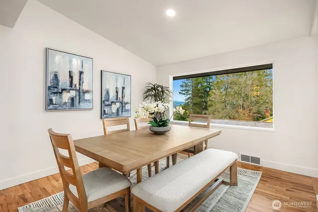 $1,695,000 | 9802 15th Avenue Northeast, Seattle, WA 98115