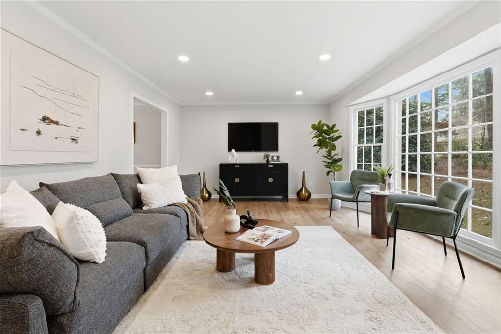 11625 Northgate Way Roswell, GA 30075 - Photo 2 of 36