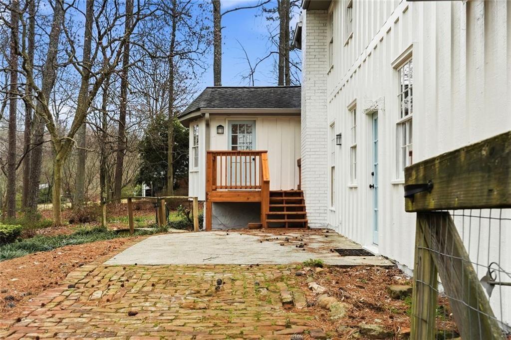 11625 Northgate Way Roswell, GA 30075 - Photo 32 of 36