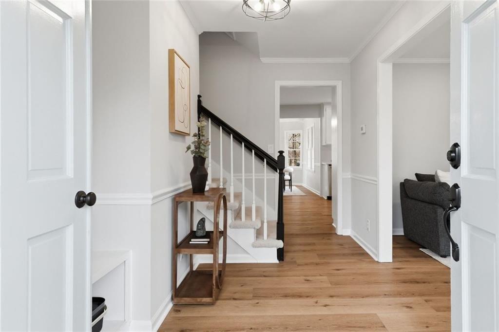 11625 Northgate Way Roswell, GA 30075 - Photo 4 of 36