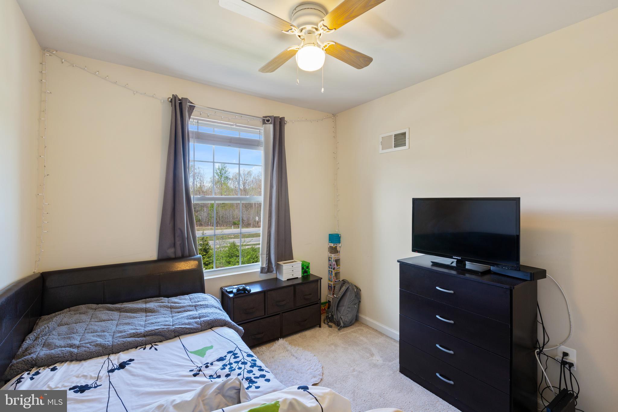 5335 Rockingham Place White Plains, MD 20695 - Photo 23 of 37 Gallery Image 23
