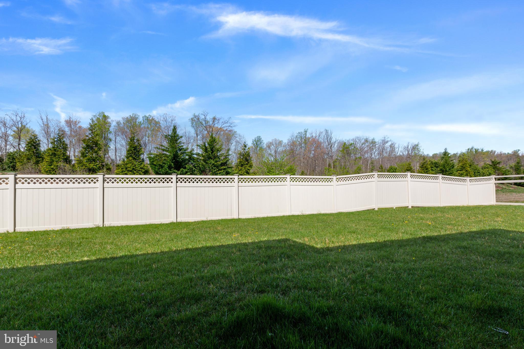 5335 Rockingham Place White Plains, MD 20695 - Photo 34 of 37 Gallery Image 34