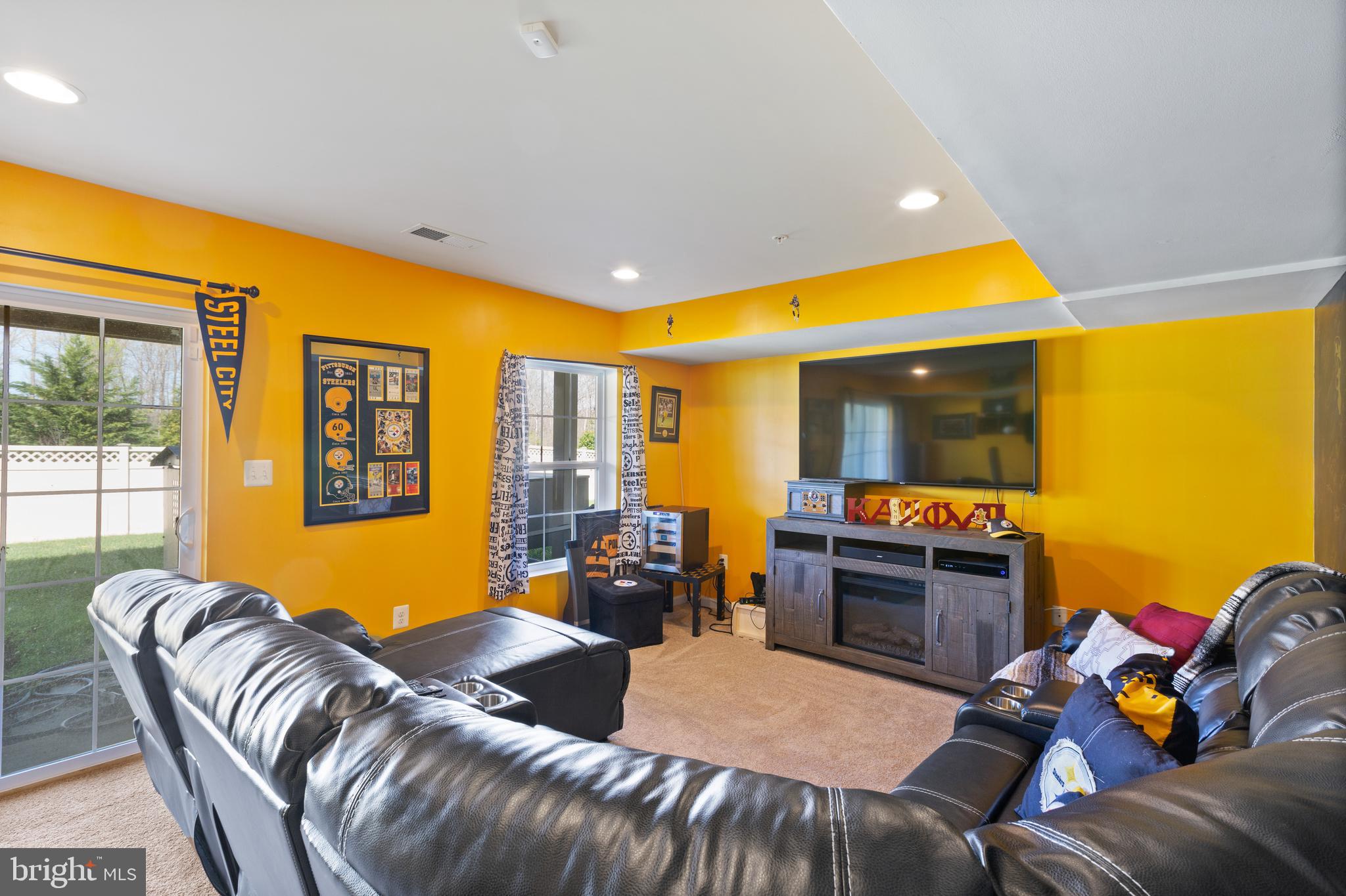 5335 Rockingham Place White Plains, MD 20695 - Photo 5 of 37 Gallery Image 5