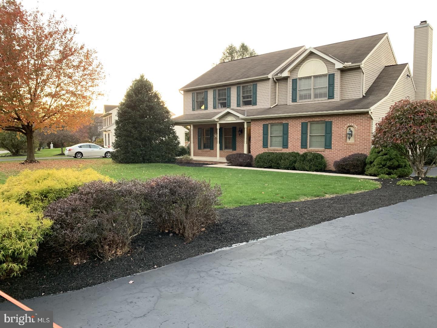386 Koser Road Lititz, PA 17543 - Photo 2 of 32