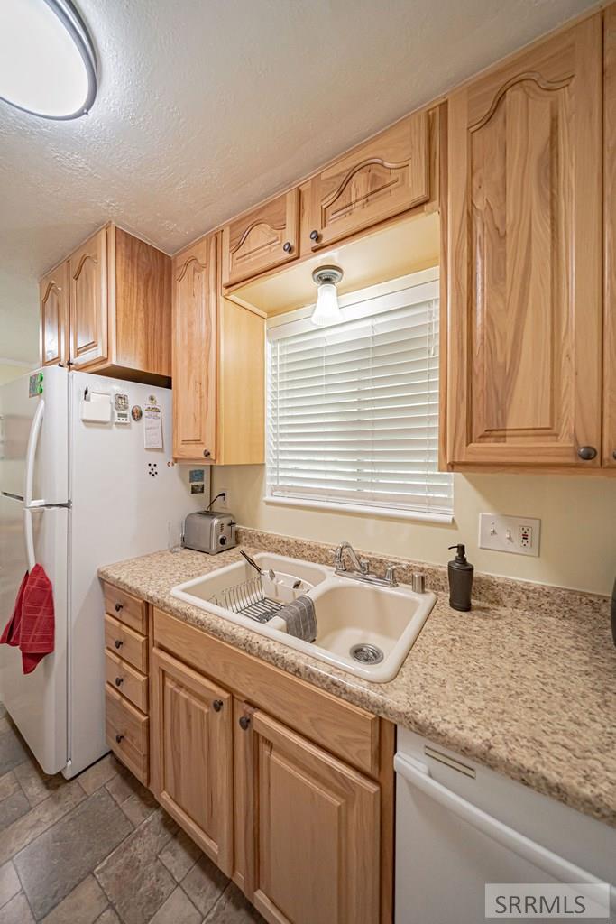 185 Spruce Street Shelley, ID 83274 - Photo 12 of 31