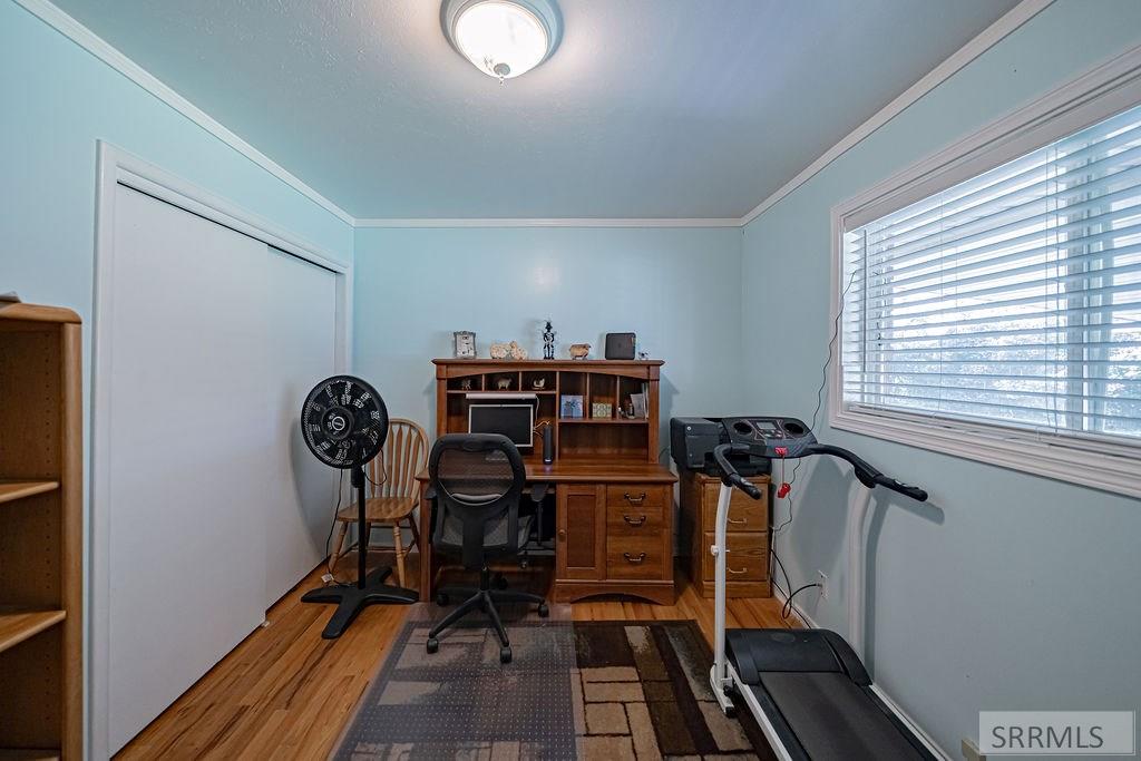 185 Spruce Street Shelley, ID 83274 - Photo 17 of 31