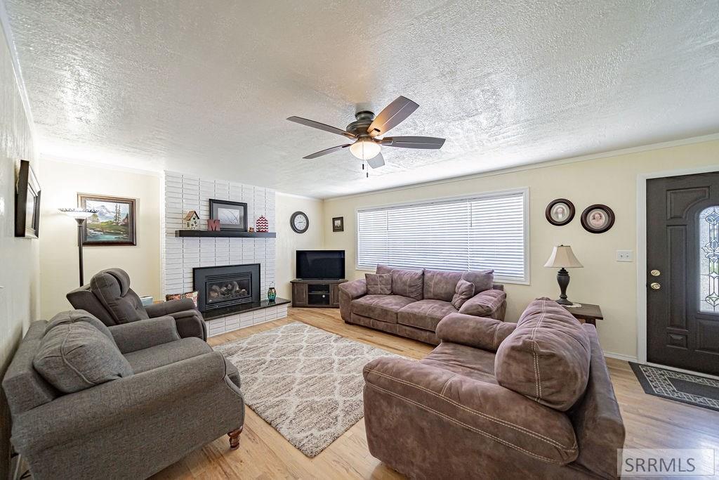 185 Spruce Street Shelley, ID 83274 - Photo 8 of 31