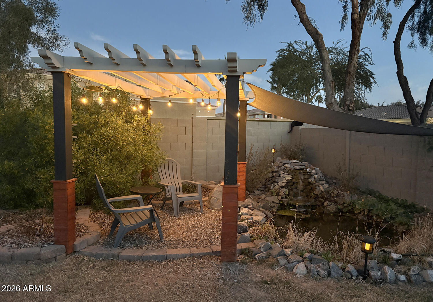 781 East Colt Road Chandler, AZ 85225 - Photo 12 of 14 PergolaPond