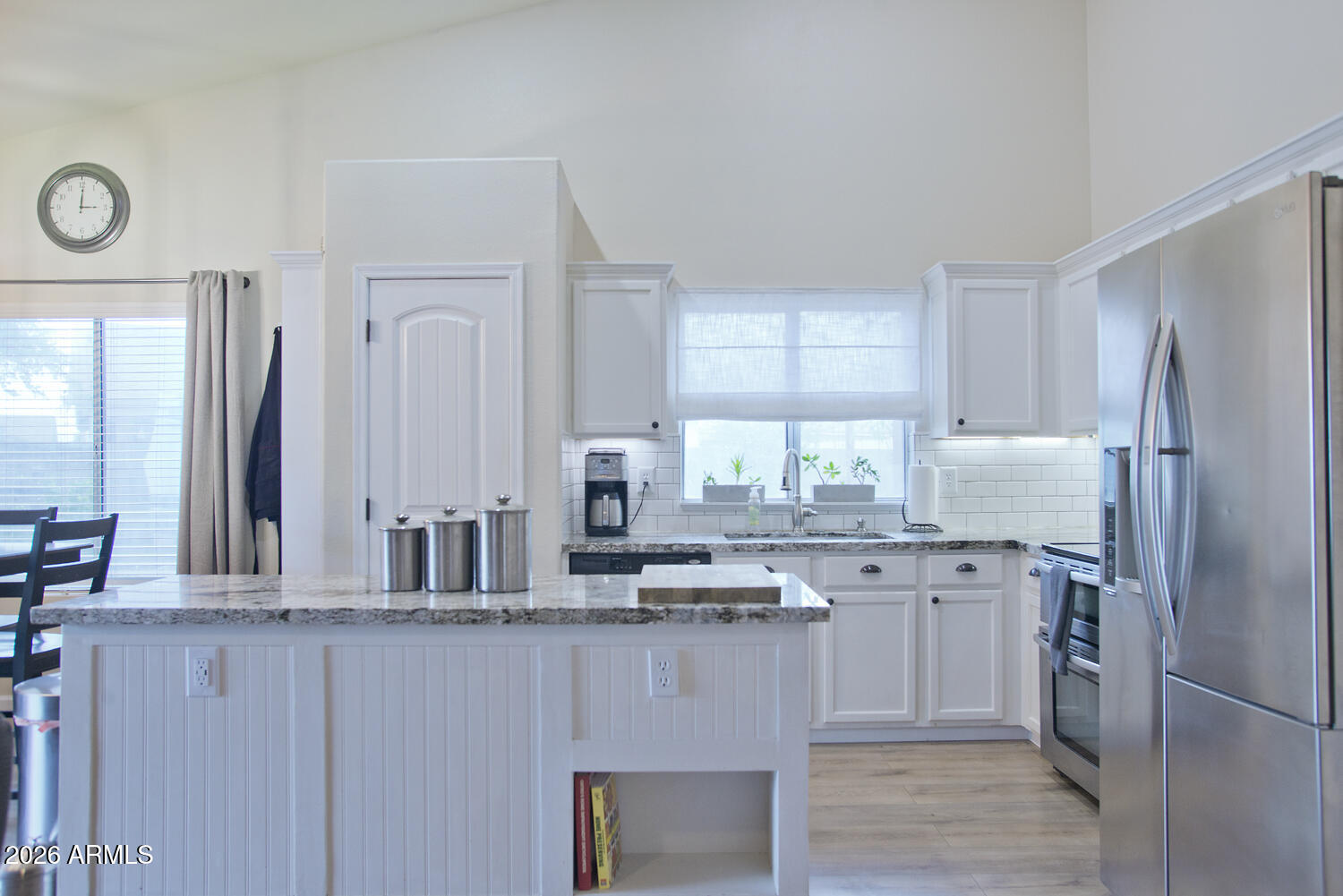 781 East Colt Road Chandler, AZ 85225 - Photo 2 of 14 Kitchen