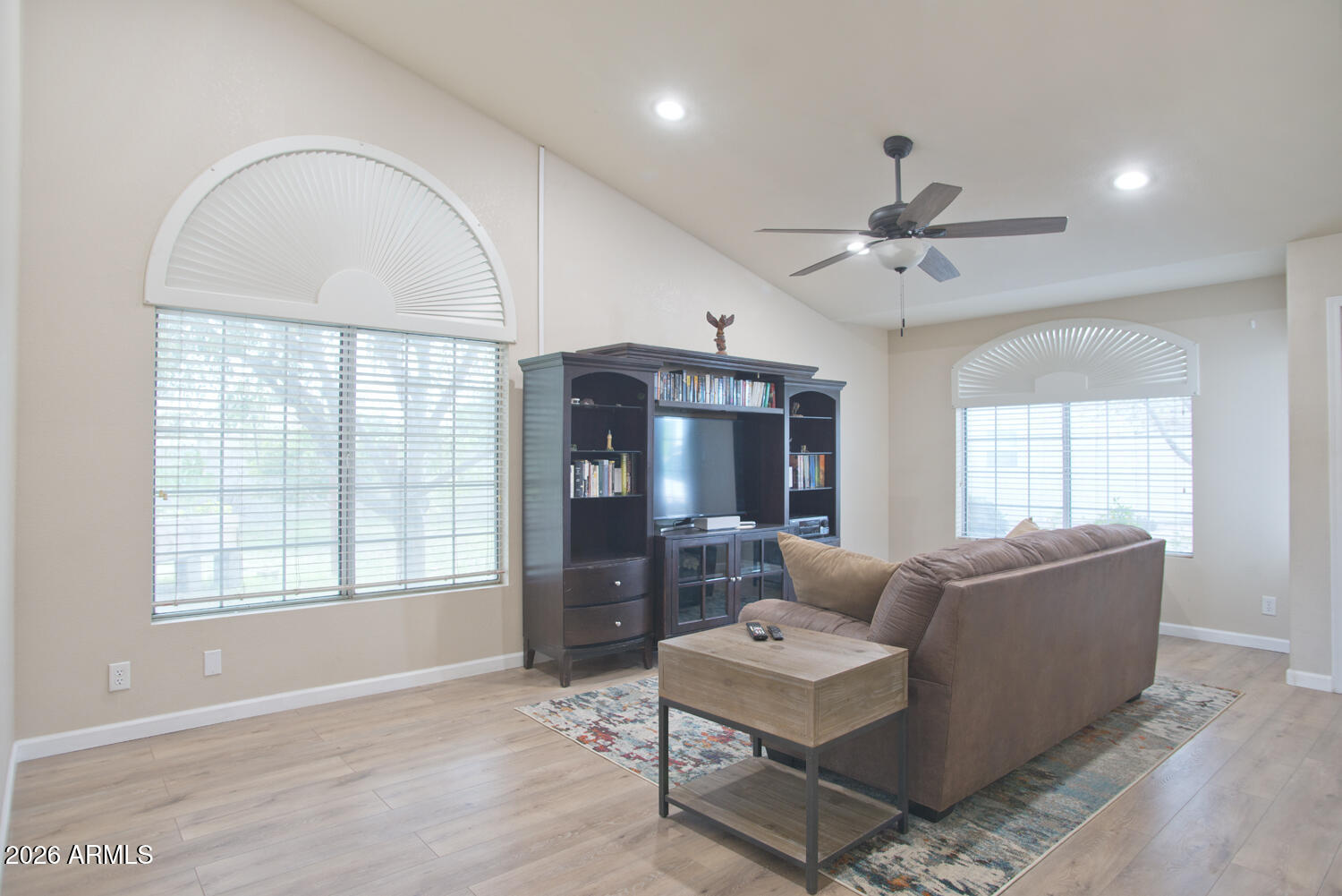 781 East Colt Road Chandler, AZ 85225 - Photo 4 of 14 FamilyDiningRoom