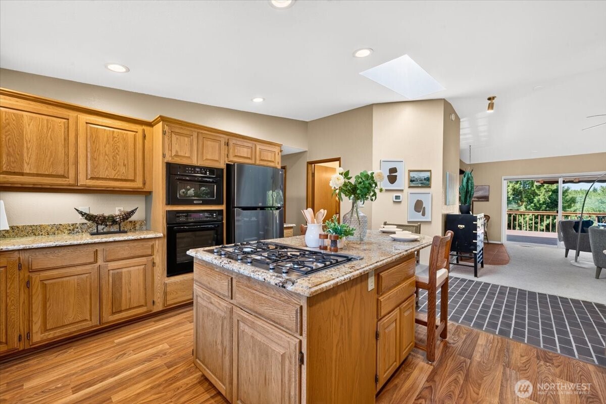 6370 Southeast Mullenix Road Port Orchard, WA 98367 - Photo 14 of 40 Gallery Image 14