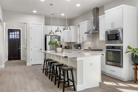 $1,075,000 | 2505 Moreno Street, Austin, TX 78723