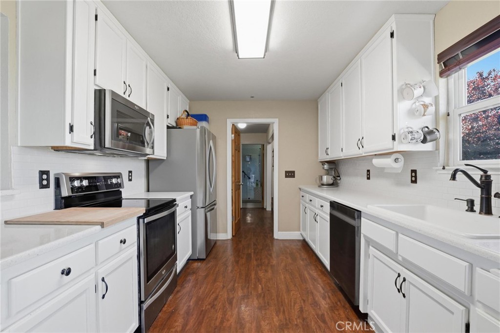 1581 Plumas Arboga Road Olivehurst, CA 95961 - Photo 21 of 64