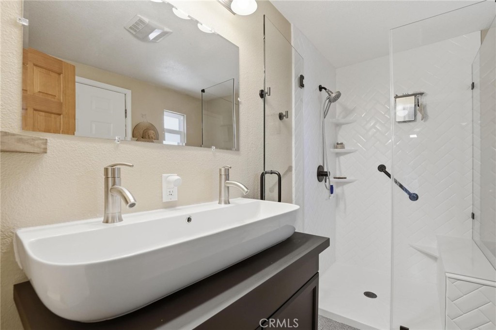 1581 Plumas Arboga Road Olivehurst, CA 95961 - Photo 23 of 64