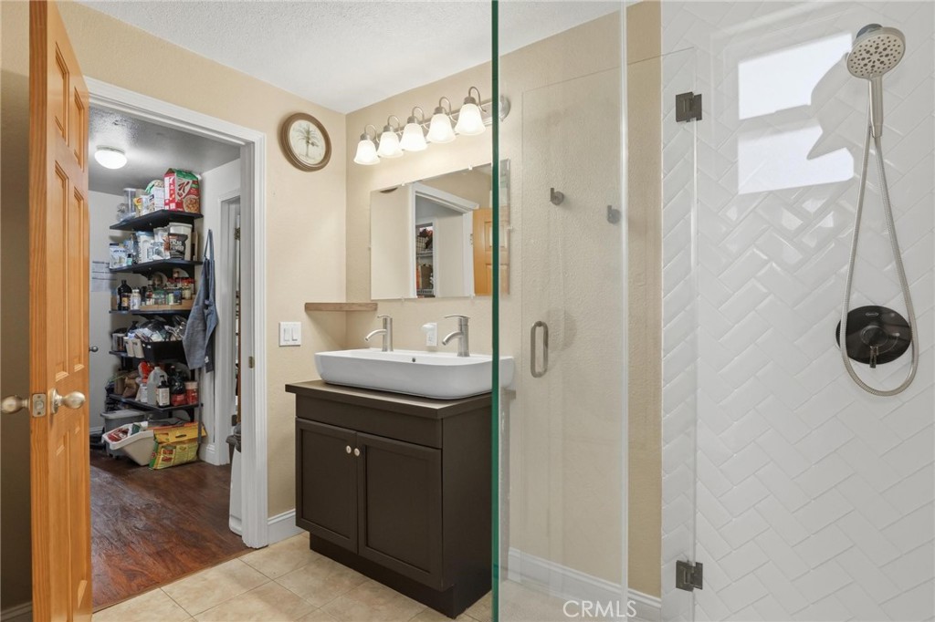 1581 Plumas Arboga Road Olivehurst, CA 95961 - Photo 24 of 64