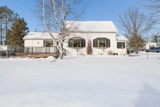 $174,000 | 119 16th Avenue East, Ashland, WI 54806