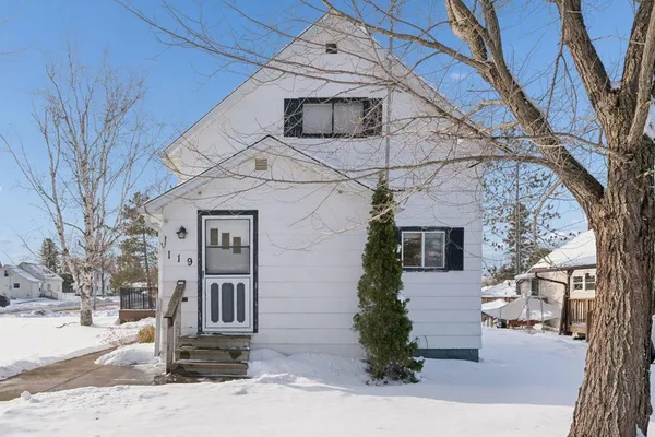 $168,920 | 119 16th Avenue East, Ashland, WI 54806