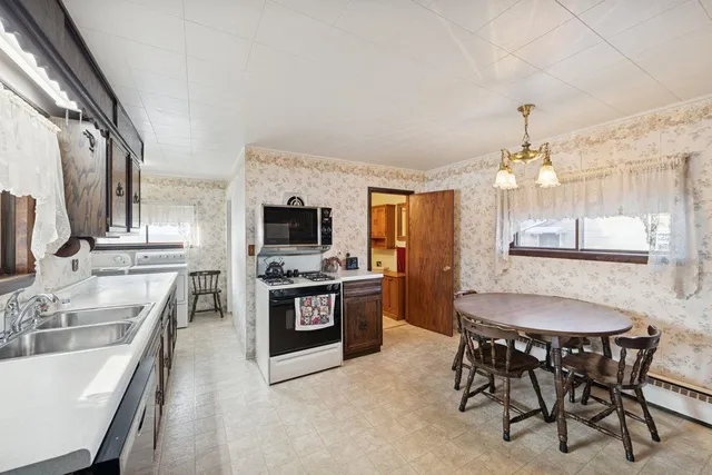 $174,000 | 119 16th Avenue East, Ashland, WI 54806